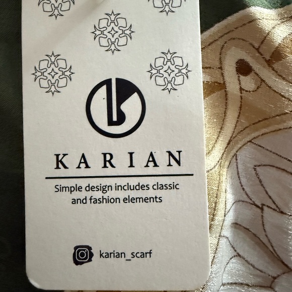 Elegant Floral Scarf with Green and Orange Accents - Picture 4 of 6